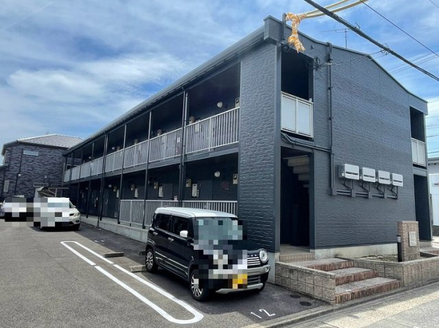 レオパレス赤坂南棟の外観