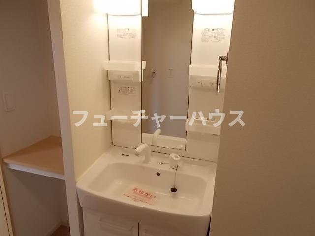 セレッソの洗面所|脱衣スペースもあります