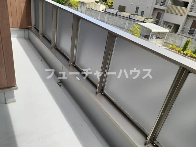 カーサカメリアⅧのバルコニー