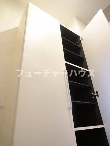 エィチワイティの設備