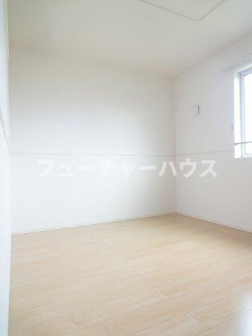 エィチワイティの内装
