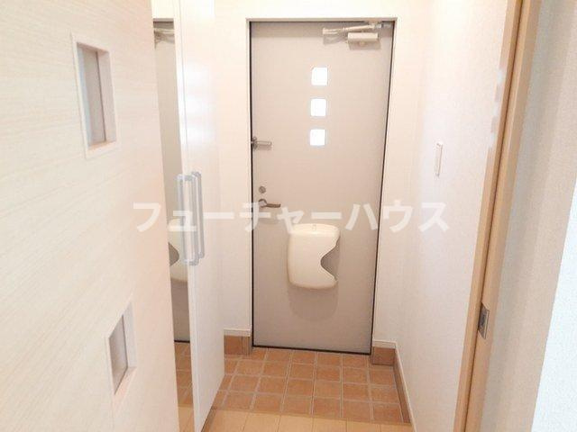 パルパレスＡの玄関