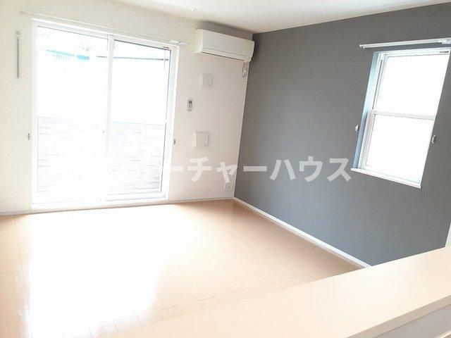 パルパレスＡの居間・リビング