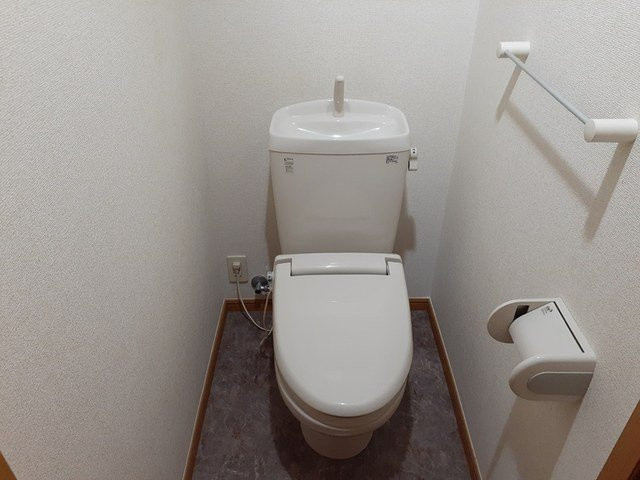 ファリアージュⅡのトイレ