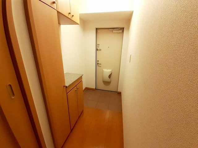 ファリアージュⅡの玄関