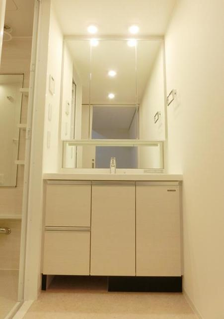 ウェンブリー表参道の洗面所|※写真は同タイプ住戸です。