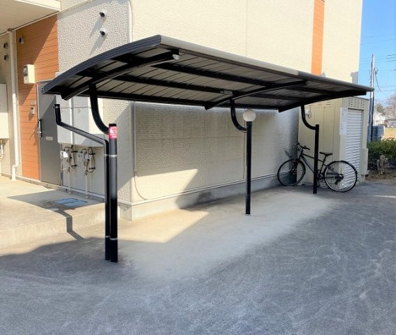 レオネクスト角小林Ⅱのその他|屋根付き駐輪場