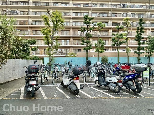 ハイラーク大島の駐車場|【バイク置場】最新の空き状況や費用などの詳細は担当スタッフまでお問い合わせください。