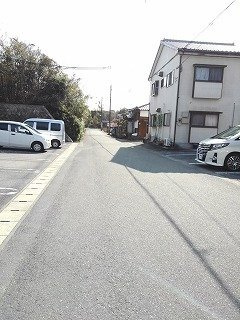 キャトルセゾンの周辺