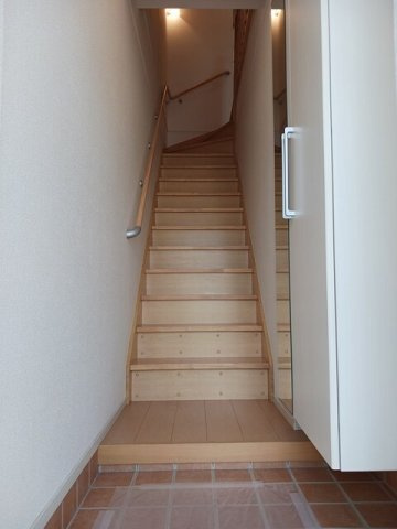 カーサ　はなみずきの玄関