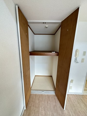 プララT&Hの収納|ちょっとした収納スペースも充実しています