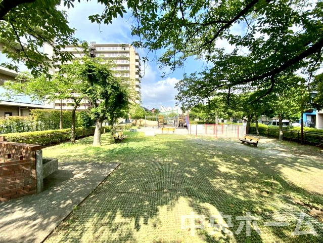 ライオンズプラザ北綾瀬の現況写真|敷地内公園