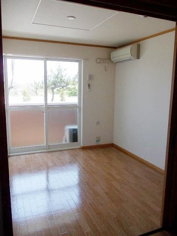 ソレイユの内装|おしゃれな内装です