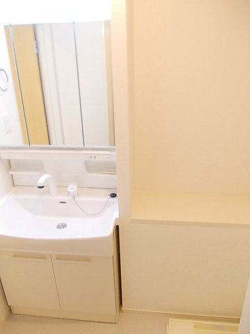 サン　セレステの洗面所|忙しい朝には欠かせない洗面所です