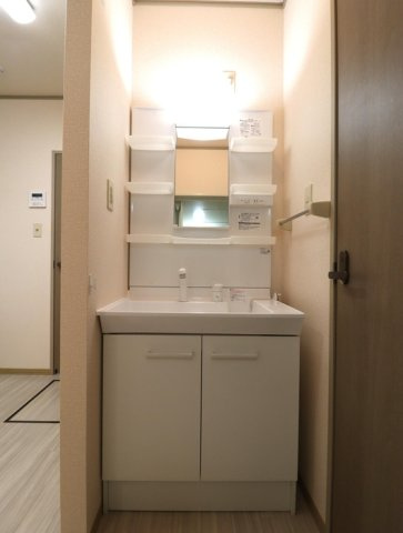 セジュール柏崎 Aの洗面所