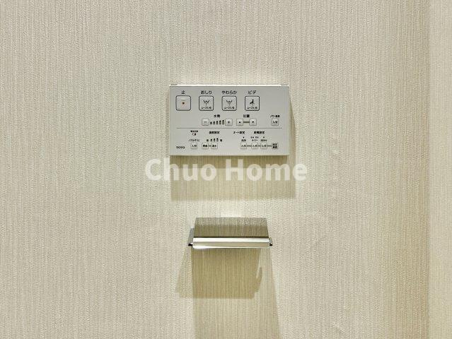 コスモ押上ガーデンシティの内装|【ウォシュレット】清潔に使いたいお手洗いには最適な設備です。もちろんウォームレットも標準装備です。