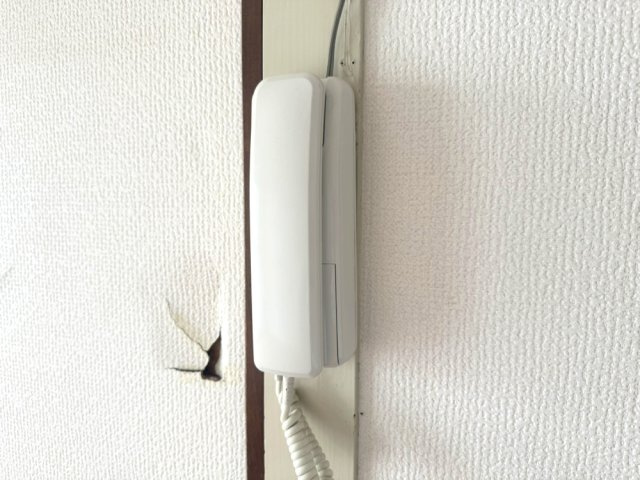明石本町ビル住宅の設備|インターホン