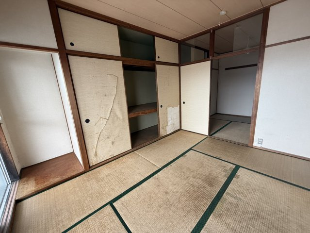 明石本町ビル住宅の和室