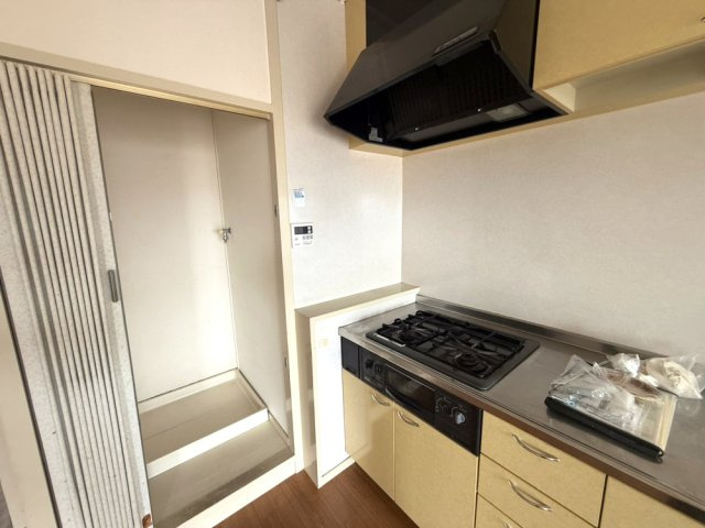 明石本町ビル住宅のキッチン|キッチン・洗濯機置場