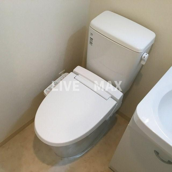 【トイレ】アリビオ江坂南金田 