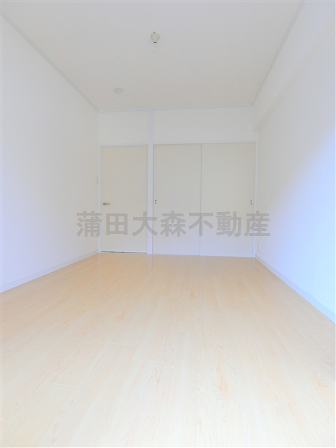 サンテラス藤のその他|リビング脇　洋室6帖