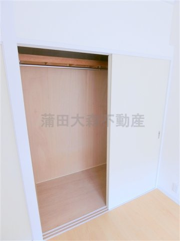 サンテラス藤の内装|寝室　玄関脇洋室5.1帖