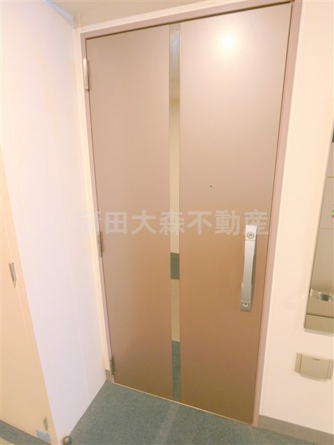 クリオ平和島の玄関