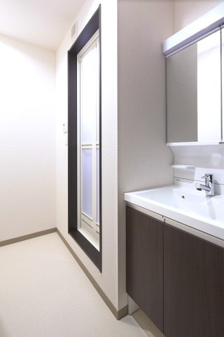 フジパレス豊新Ⅵ番館の洗面所
