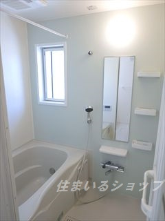 サクラの浴室|追い焚き・浴室暖房乾燥機あり