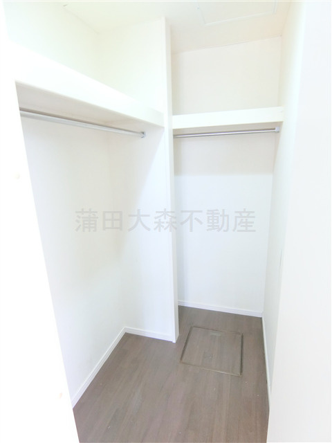 ジアースコスモの収納|収納　ウォークインクローゼット