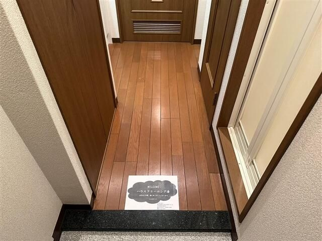 ステーションプラザロアール目黒都立大学の玄関