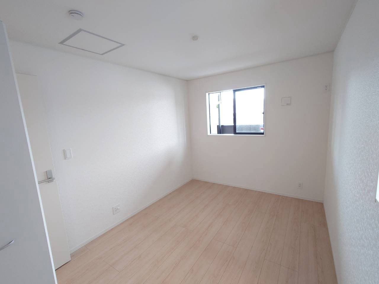♥♥沖縄市胡屋－9号棟（全13棟）の洋室|【※参考画像※】