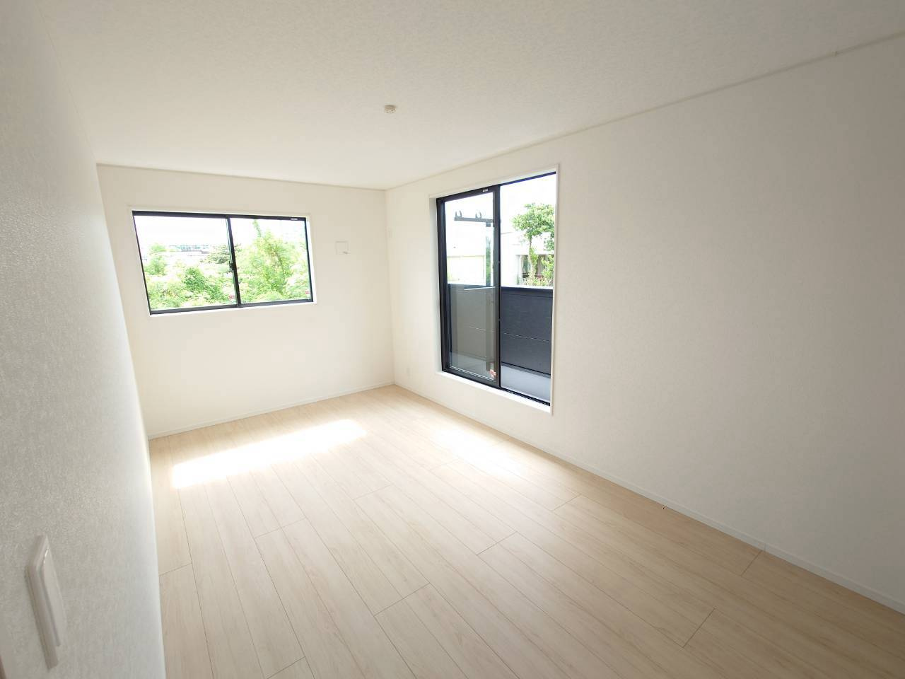 ♥♥沖縄市胡屋－11号棟（全13棟）の洋室|【※参考画像※】