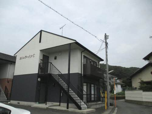 カトレアハイツ　Ｃ棟 