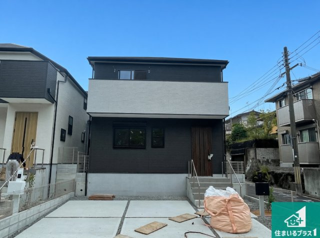 神戸市北区君影町　第7期　新築一戸建てのトイレ|シンプルなトイレは落ち着く空間！お手入れも簡単です！