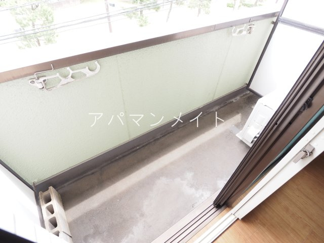 【バルコニー】 | 山口ホーム矢部公園 | 陽当たり良好なバルコニーです