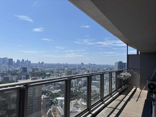 Brillia Tower池袋のバルコニー