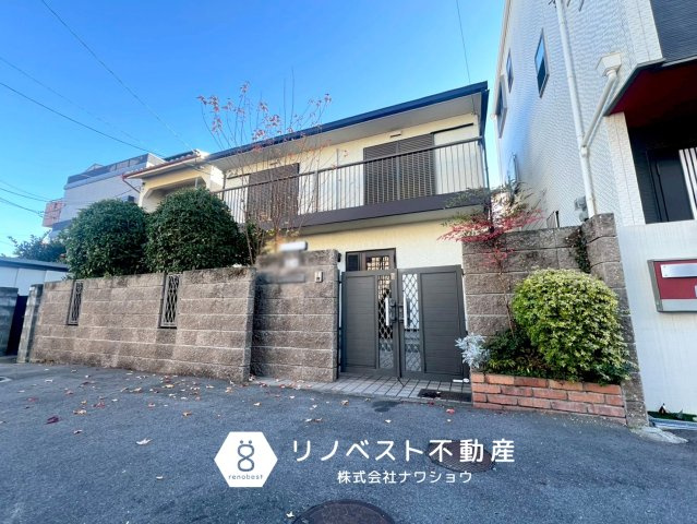 東大阪市西石切町１丁目の居間・リビング|開放感のあるLDK！楽しい家族団らんの時間が過ごせそうですね♪