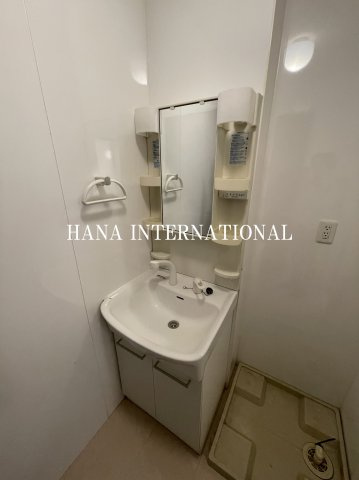 ラルゴ新浦安の洗面所|他のお部屋の写真です