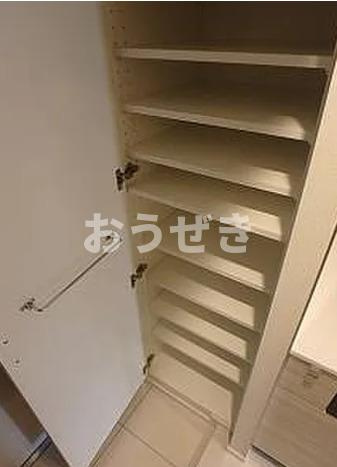 ガーラ・リバーサイド横濱南の収納|※同仕様参考写真