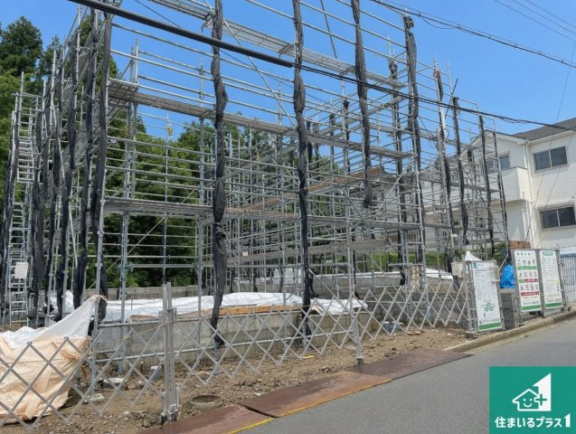 神戸市北区泉台　第1期　新築一戸建ての外観|周辺は落ち着いた街並みの住宅地！子育てがしやすい住環境です！まだ未完成ですが、現地でしかわからない事もございます。是非一度ご覧ください。