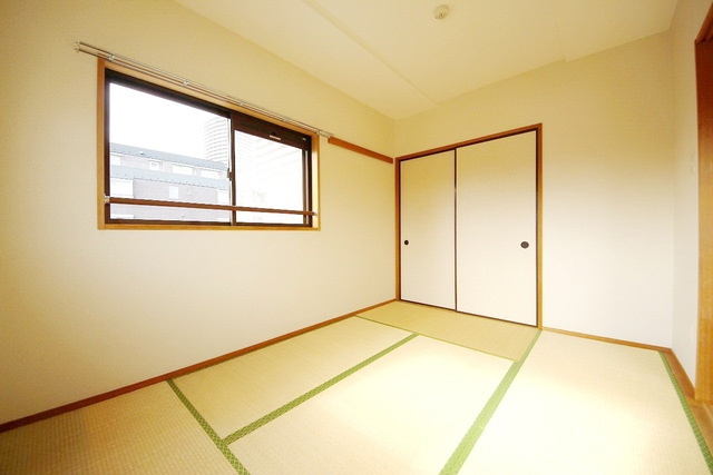 【寝室】 | 新世ふじみ野マンション | ゆとりの広さです（写真は別部屋のものです）