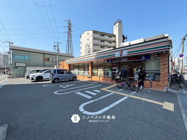 ハイネスプリモール城東の周辺|マンションから約145ｍに位置するファミリーマート！