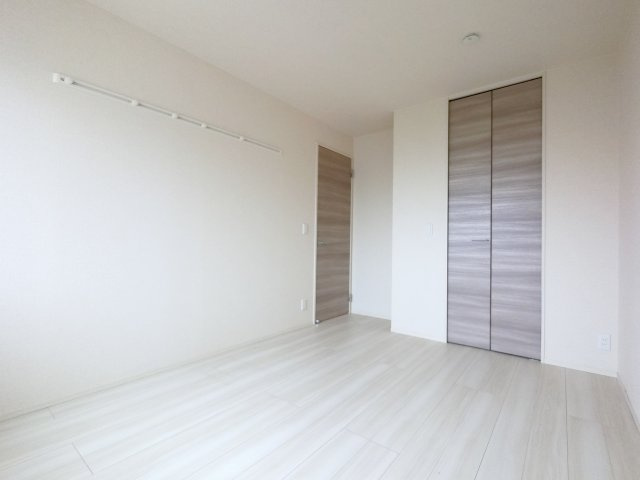 【寝室】 | リオハイト