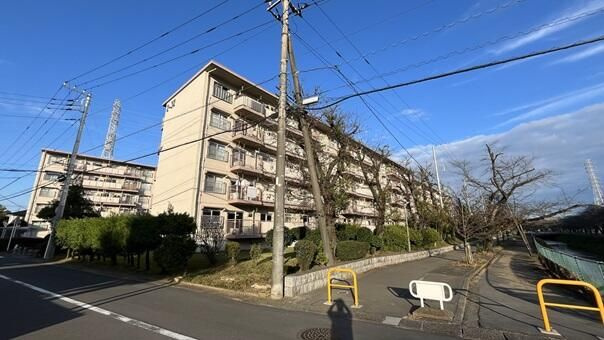 東坂戸団地の外観