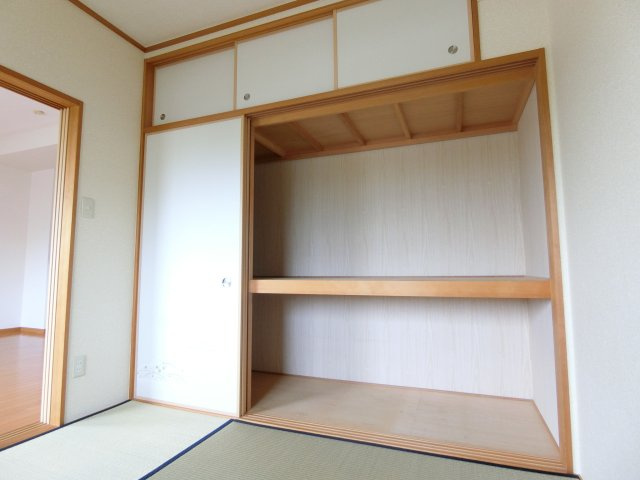 東奈良リッツハウスの収納