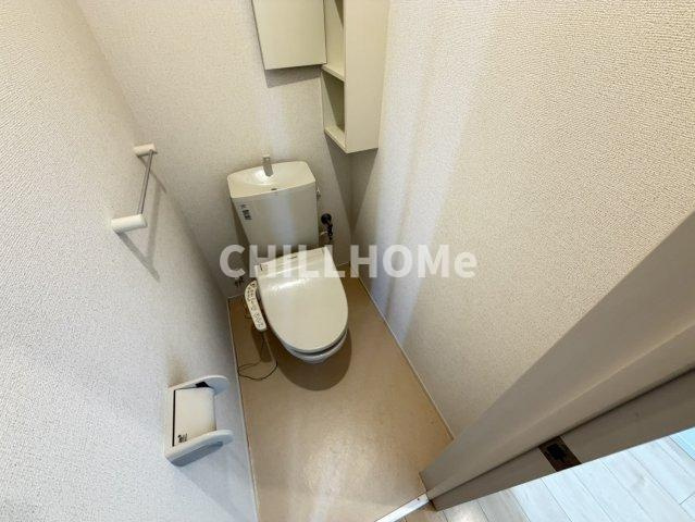 オランジュリーのトイレ|当社、チルホームのHPもご覧ください(^^)/物件情報多数♪