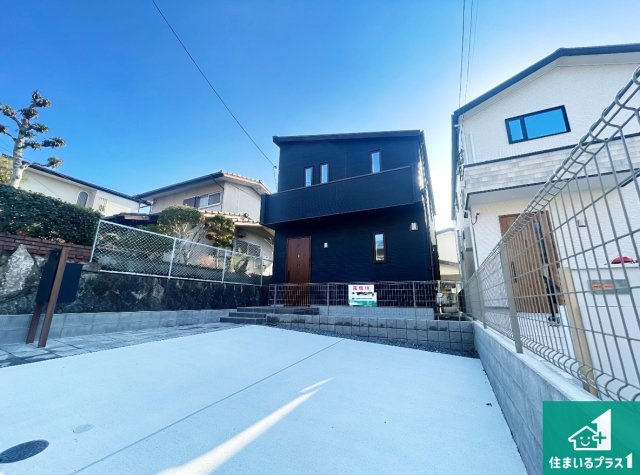 神戸市北区東有野台　新築一戸建ての外観|安心の10年保証！外観を美しく保ち、雨水で汚れを落とします！気になることがありましたら、お気軽にお問い合わせください！