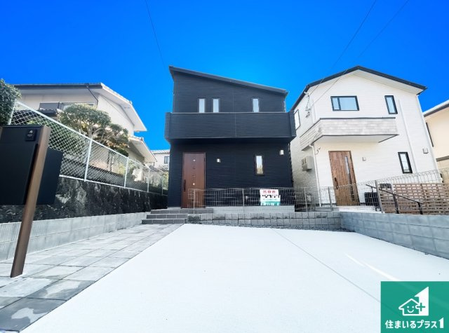 神戸市北区東有野台　新築一戸建ての外観|安心の10年保証！外観を美しく保ち、雨水で汚れを落とします！気になることがありましたら、お気軽にお問い合わせください！