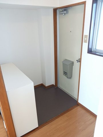 ハイツ太子堂の玄関|落ち着いた玄関です